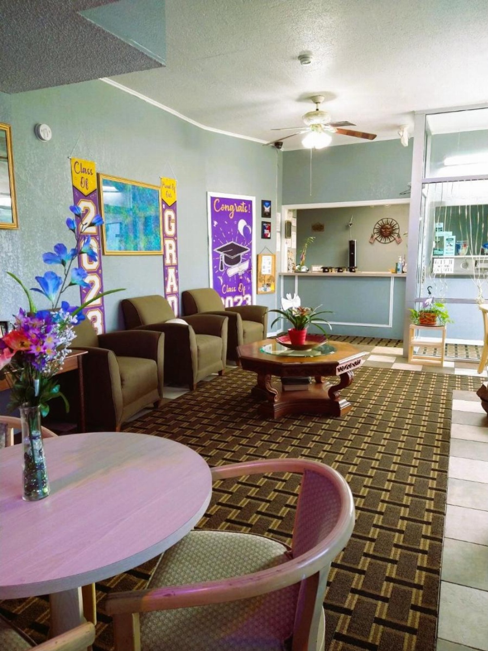 Grandview Plaza Inn Image 37
